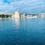 Pearl Of Croatia 4 Sterne Apartman