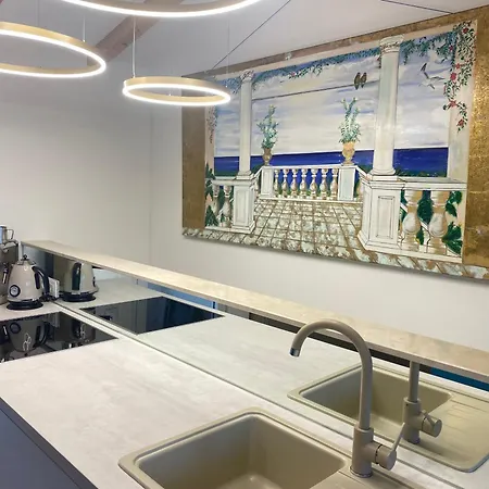 Pearl Of Croatia 4 Sterne Трогир