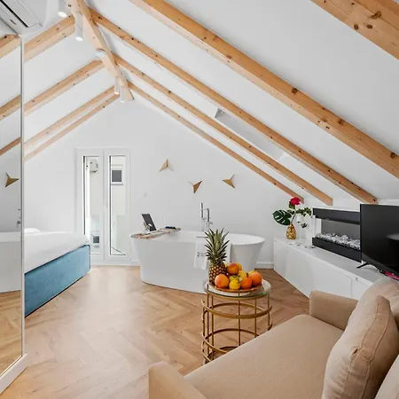 Lejlighed Pearl Of Croatia 4 Sterne Trogir