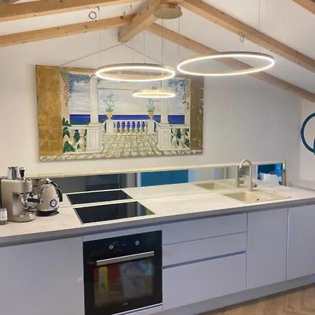 Pearl Of Croatia 4 Sterne Apartman Trogir